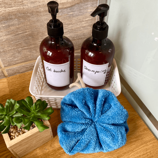 La fleur de douche Blue